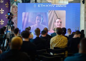 400 TPS and “Ethereum on your phone”: Vitalik Buterin & Tomasz K. Stańczak dropped big news at ETHKyiv 2025